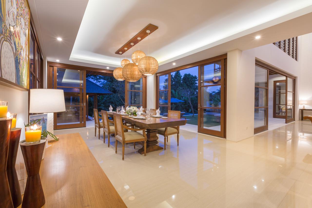 Villa Rusa Biru - Modern Villa With Private Pool And Cook In The Heart Of Berawa Canggu Exterior foto